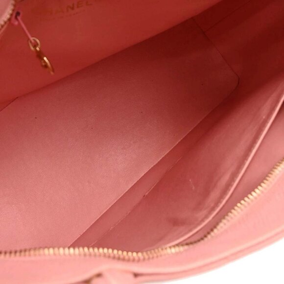 Chanel Pink Calfskin Medallion Tote Handbag XX40575 - Picture 7 of 10